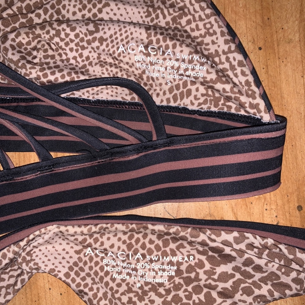 ACACIA set - Picture 3 of 3